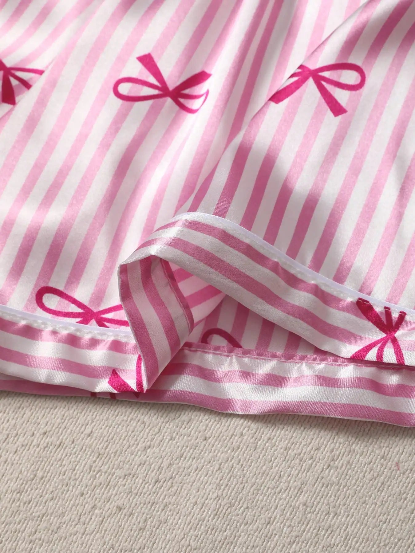 Women's Pink Stripe & Bow Print Short Sleeve Pajama Set